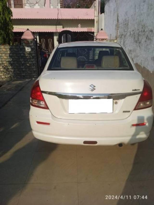 https://images10.gaadi.com/usedcar_image/4280190/original/processed_01e1eb20-5848-48f0-b91e-b1e4cee47f8f.jpg?imwidth=6401