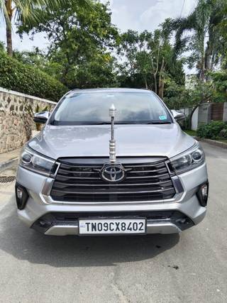 Toyota Innova Crysta 2020-2022 Toyota Innova Crysta 2.4 ZX 7 STR