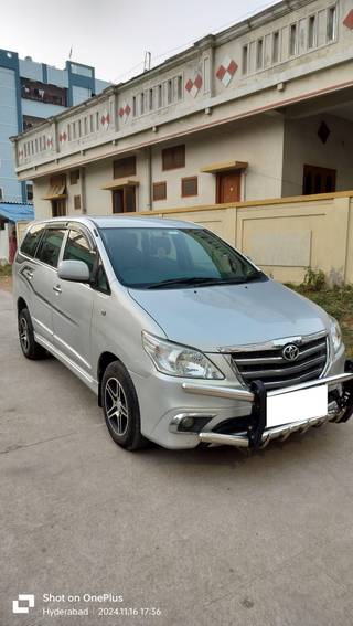 Toyota Innova Toyota Innova 2.5 G (Diesel) 7 Seater