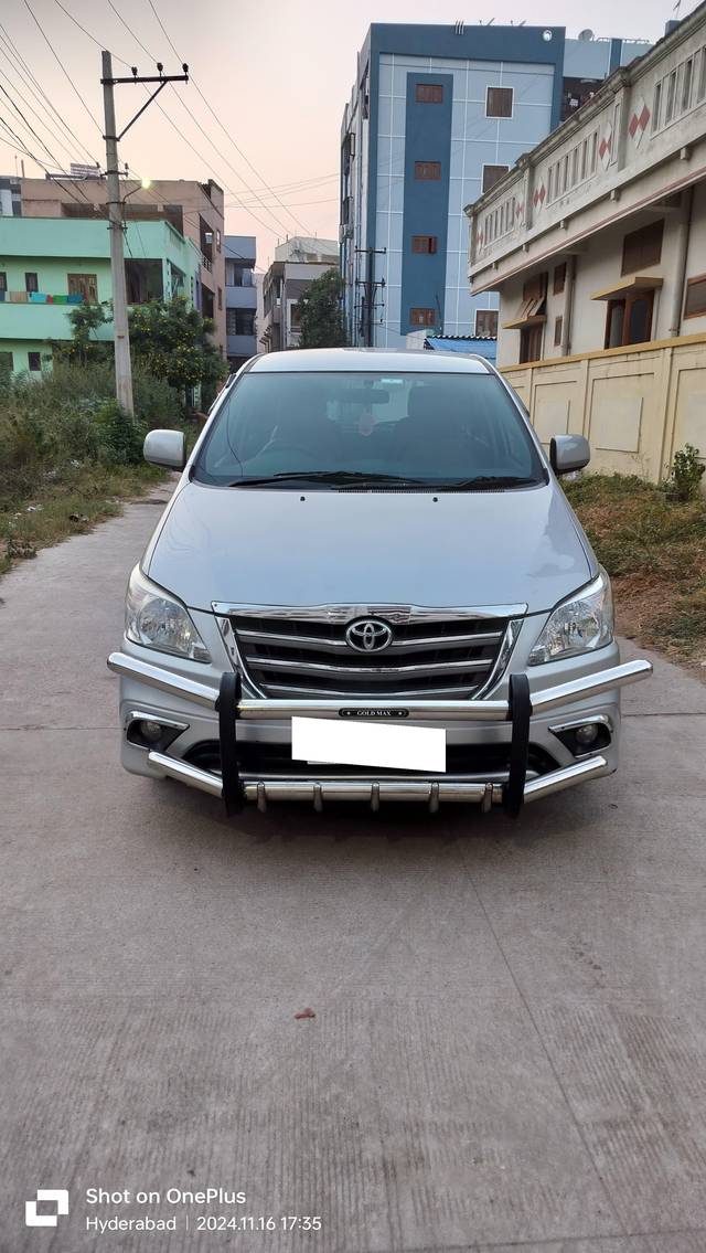 https://images10.gaadi.com/usedcar_image/4280289/original/processed_b3007ab1c23c0122e4932cd9b06ad39e.jpg?imwidth=6402