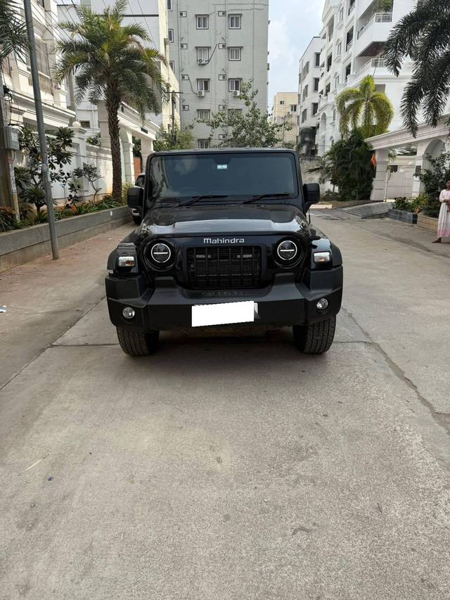 https://images10.gaadi.com/usedcar_image/4280357/original/processed_0a8194f8a366df45723b7a24b0531768.jpg?imwidth=6401