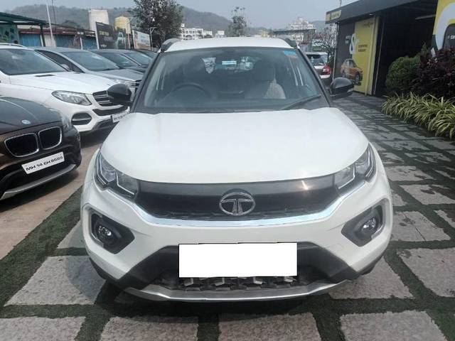 https://images10.gaadi.com/usedcar_image/4280385/original/ac42f00c11154351fbe52b1c153803c8.jpg?imwidth=6400