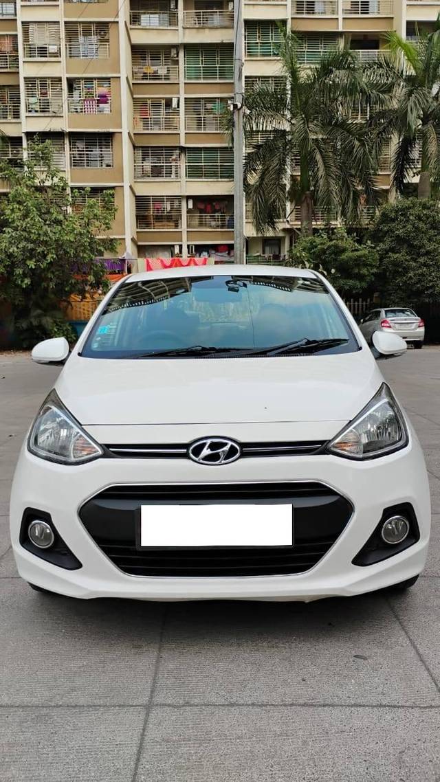 https://images10.gaadi.com/usedcar_image/4280429/original/processed_92875258f9d9ba11dfd410b0f3b9ba7b.jpg?imwidth=6402