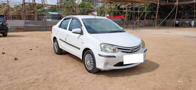 https://images10.gaadi.com/usedcar_image/4280457/original/processed_8950cc7cd9bbf6c92de9baf4dfb40c56.jpg?imwidth=6400