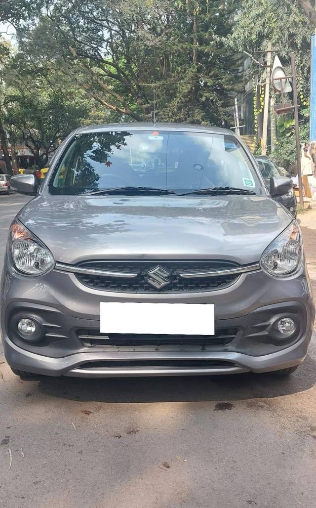 https://images10.gaadi.com/usedcar_image/4280484/original/processed_25949a2989b41880ad50bf8f817476c8.jpg?imwidth=6400