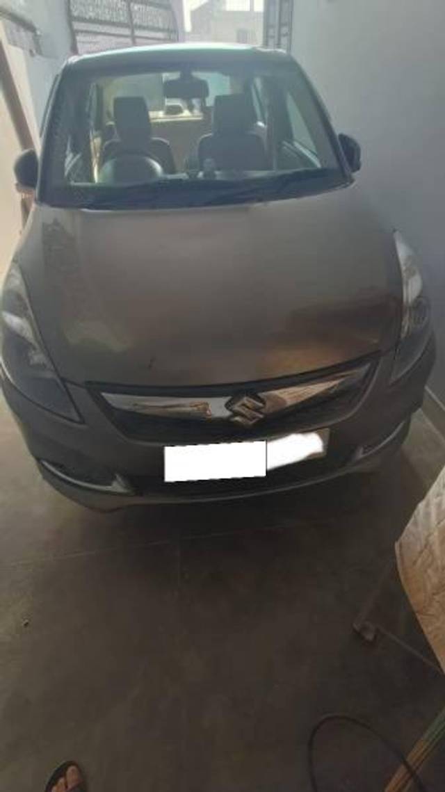 https://images10.gaadi.com/usedcar_image/4280534/original/processed_514cfaef-da0e-44d0-a054-97354328313c.jpg?imwidth=6400