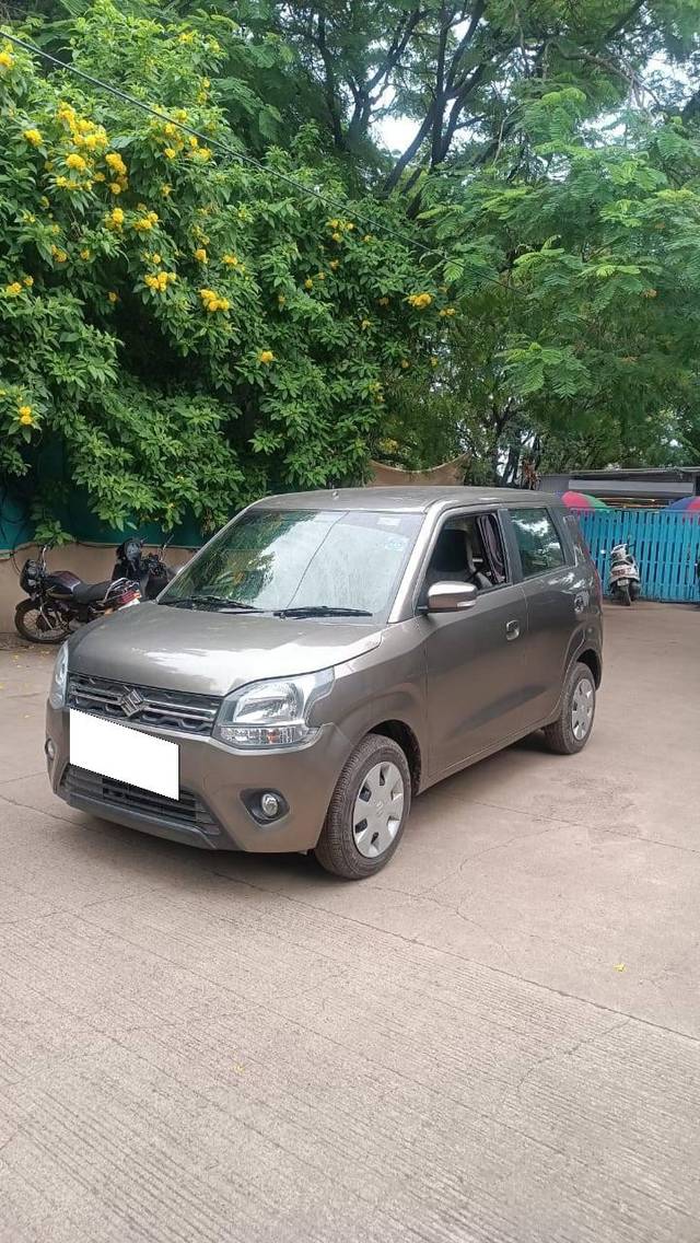 https://images10.gaadi.com/usedcar_image/4280538/original/processed_d8e966b31234504aa84f28bded36946c.jpg?imwidth=6400