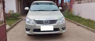 Toyota Innova 2009-2012 Toyota Innova 2.5 VX 8 STR