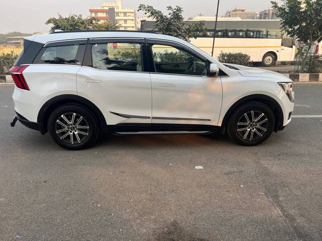 https://images10.gaadi.com/usedcar_image/4280619/original/processed_a9e8f1a8e210c1558df10d9d3fdf4948.jpg?imwidth=6401