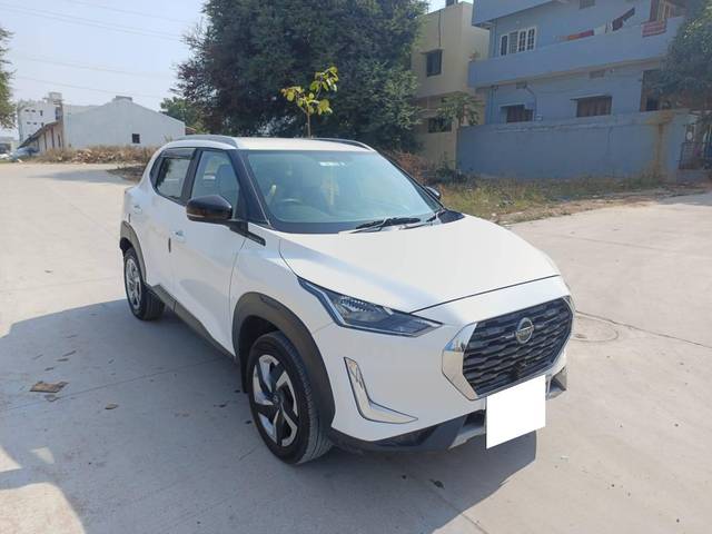 https://images10.gaadi.com/usedcar_image/4280636/original/processed_ac435718f4dc4722de3658bb9a93e05d.jpg?imwidth=6400