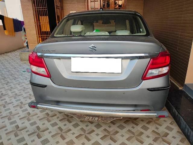 https://images10.gaadi.com/usedcar_image/4280689/original/processed_d925ef83-312d-40cd-b41f-cb1c13eed171.jpg?imwidth=6401