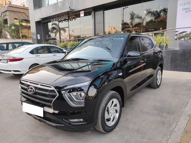 https://images10.gaadi.com/usedcar_image/4280705/original/processed_9fc9d48c92d81e26b0720b81884f57e6.jpg?imwidth=6402