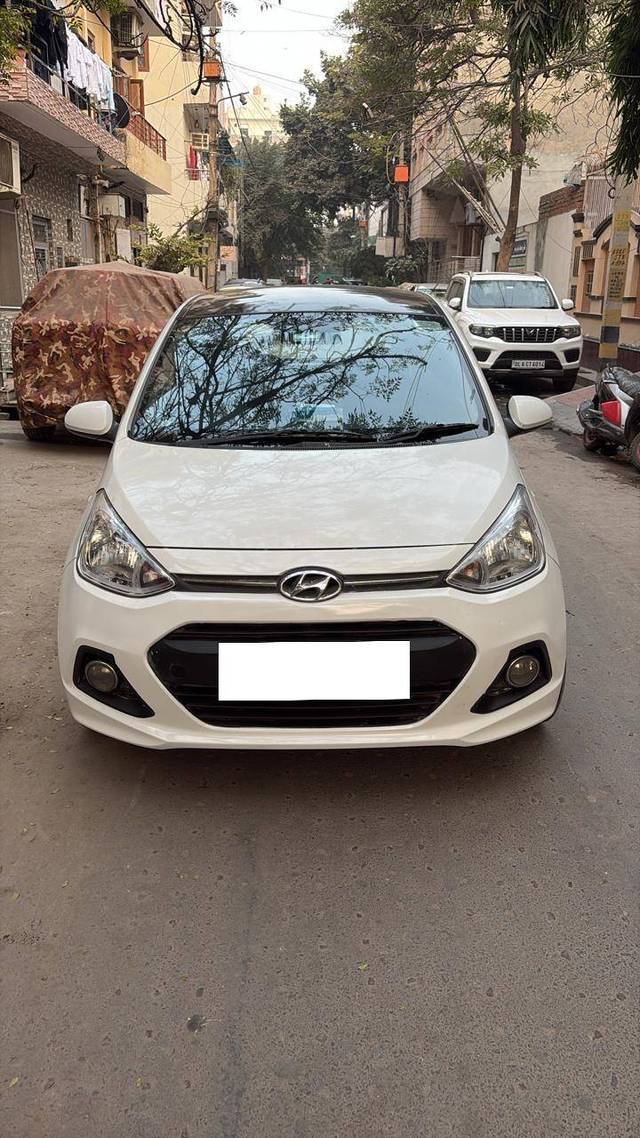 https://images10.gaadi.com/usedcar_image/4280801/original/70b66ebad02fec5753a8f3cd0bae58a3.jpg?imwidth=6402