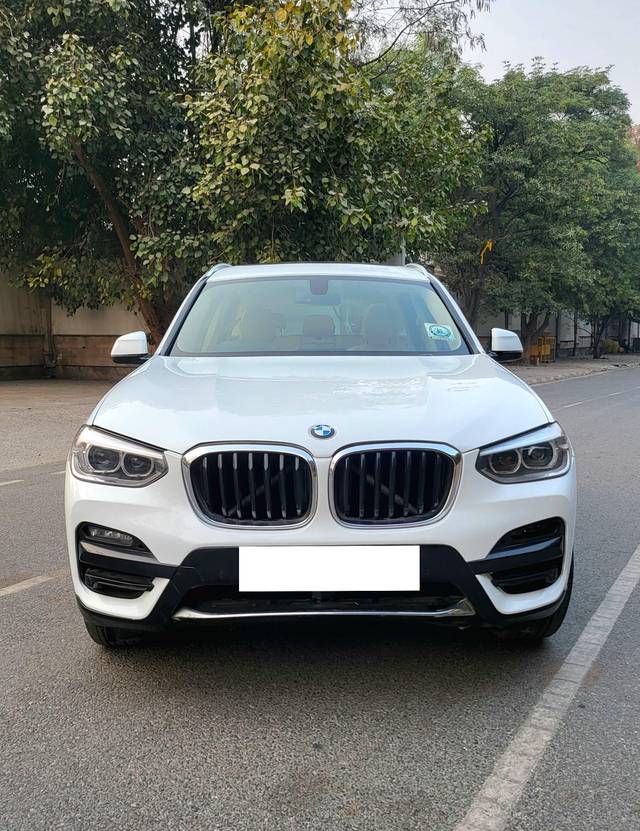 https://images10.gaadi.com/usedcar_image/4280974/original/processed_78884fb3013d7c31a2246fbf38c951f9.jpg?imwidth=6402