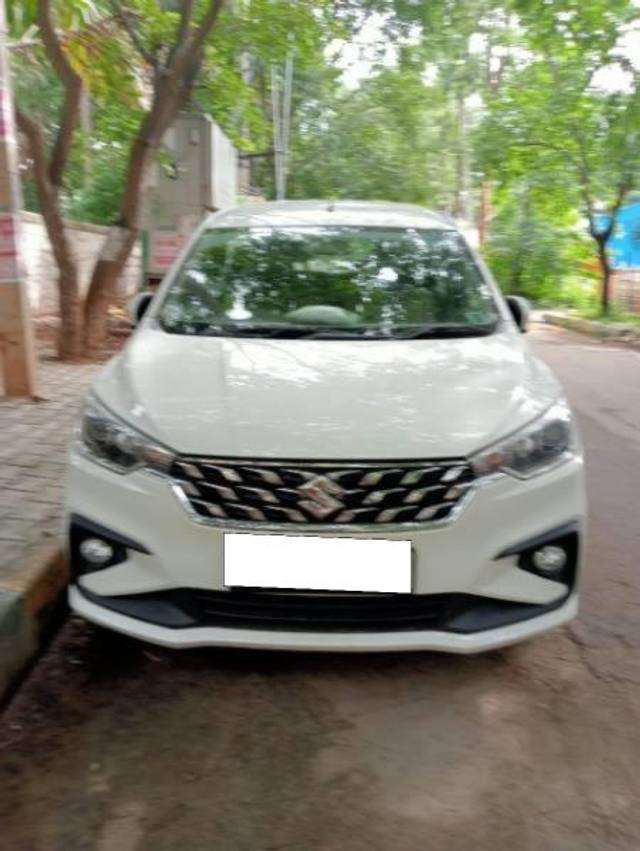 https://images10.gaadi.com/usedcar_image/4281185/original/processed_616d71fb-4701-4ed5-bdbf-8d088ea3dfb9.jpg?imwidth=6400