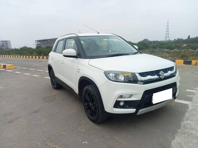 https://images10.gaadi.com/usedcar_image/4281375/original/processed_b981fbf1b4610355884d784522f46761.jpg?imwidth=6400