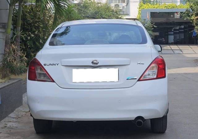 https://images10.gaadi.com/usedcar_image/4281613/original/processed_23057cbd6221973dd203b260a7140290.jpg?imwidth=6401