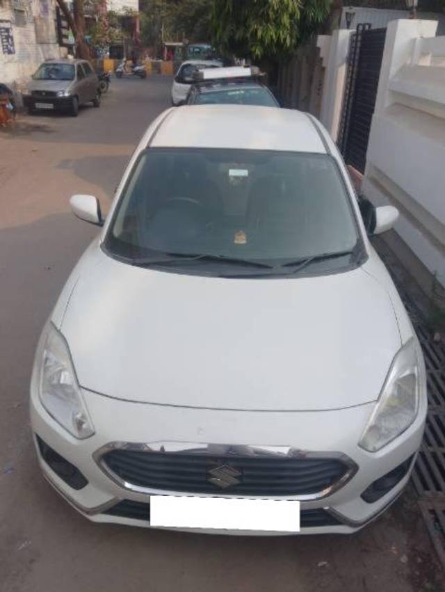 https://images10.gaadi.com/usedcar_image/4281656/original/processed_b5c34223-9948-42bf-a051-ec8435bac7c1.jpg?imwidth=6400