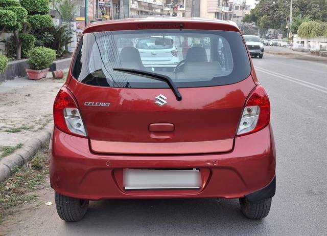 https://images10.gaadi.com/usedcar_image/4281683/original/processed_b980532660603c1eac3383047acb6b3e.jpg?imwidth=6402