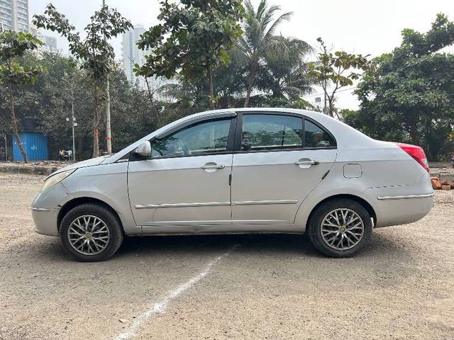 https://images10.gaadi.com/usedcar_image/4281695/original/504751c5d54ee3156f91deca1c3416fc.jpg?imwidth=6402