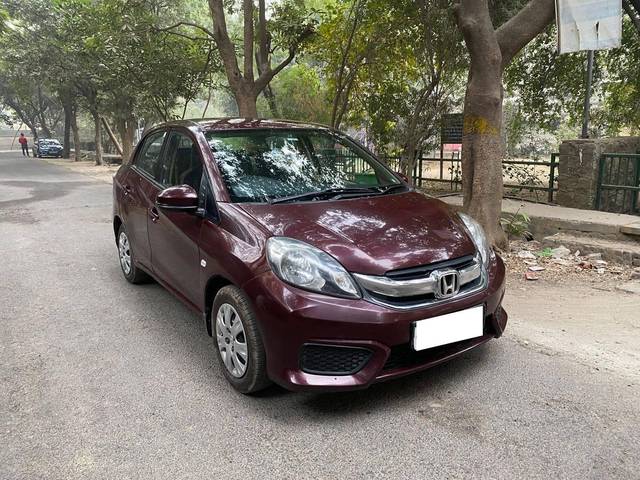 https://images10.gaadi.com/usedcar_image/4281716/original/processed_9ea2385eaa1fa0d507ffa71708c73037.jpg?imwidth=6400