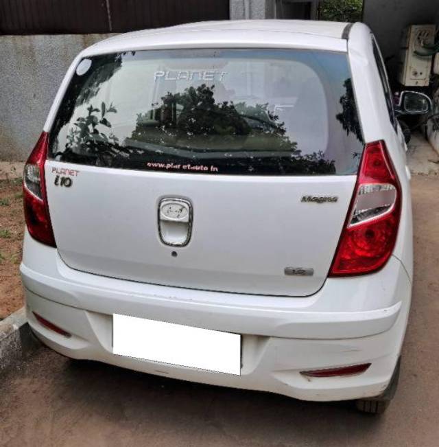 https://images10.gaadi.com/usedcar_image/4281749/original/processed_fbb9bb9c-da12-4043-891f-c390edb3a8ed.jpg?imwidth=6401