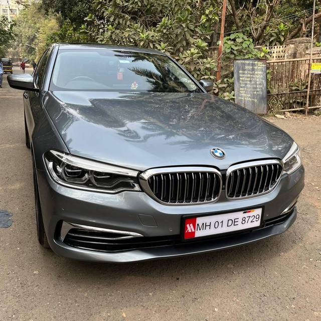 https://images10.gaadi.com/usedcar_image/4281780/original/processed_7b4ae1b2141741d91b684f6f3e5f15f2.jpg?imwidth=6400