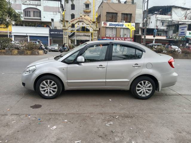 https://images10.gaadi.com/usedcar_image/4281786/original/processed_4cda396df5a55afac683334a4bd4507c.jpg?imwidth=6402