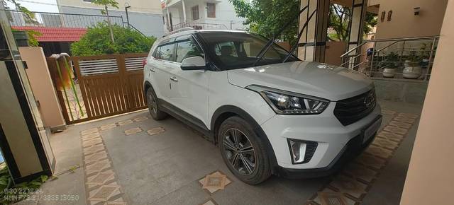 https://images10.gaadi.com/usedcar_image/4281860/original/processed_c57d4e8c-75ae-40d5-b028-5bc609bcfa8a.jpg?imwidth=6400