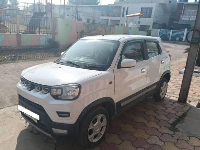 https://images10.gaadi.com/usedcar_image/4281888/original/processed_213b4ec6-453a-4318-8f48-8773a5686633.jpg?imwidth=6400