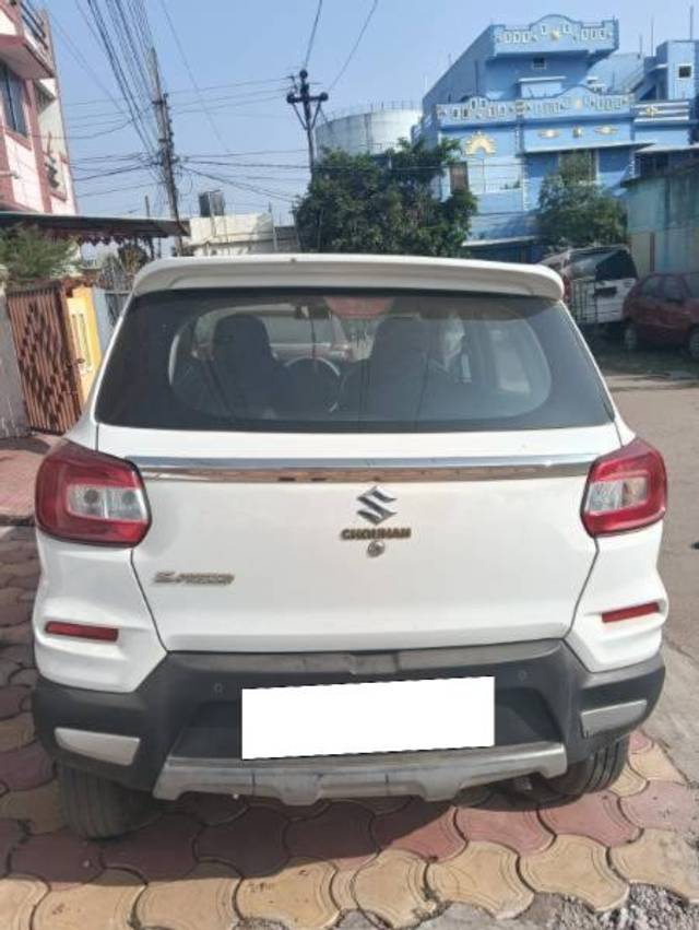 https://images10.gaadi.com/usedcar_image/4281888/original/processed_5bf2d147-f4d0-4304-b5b3-8c271b678b66.jpg?imwidth=6401