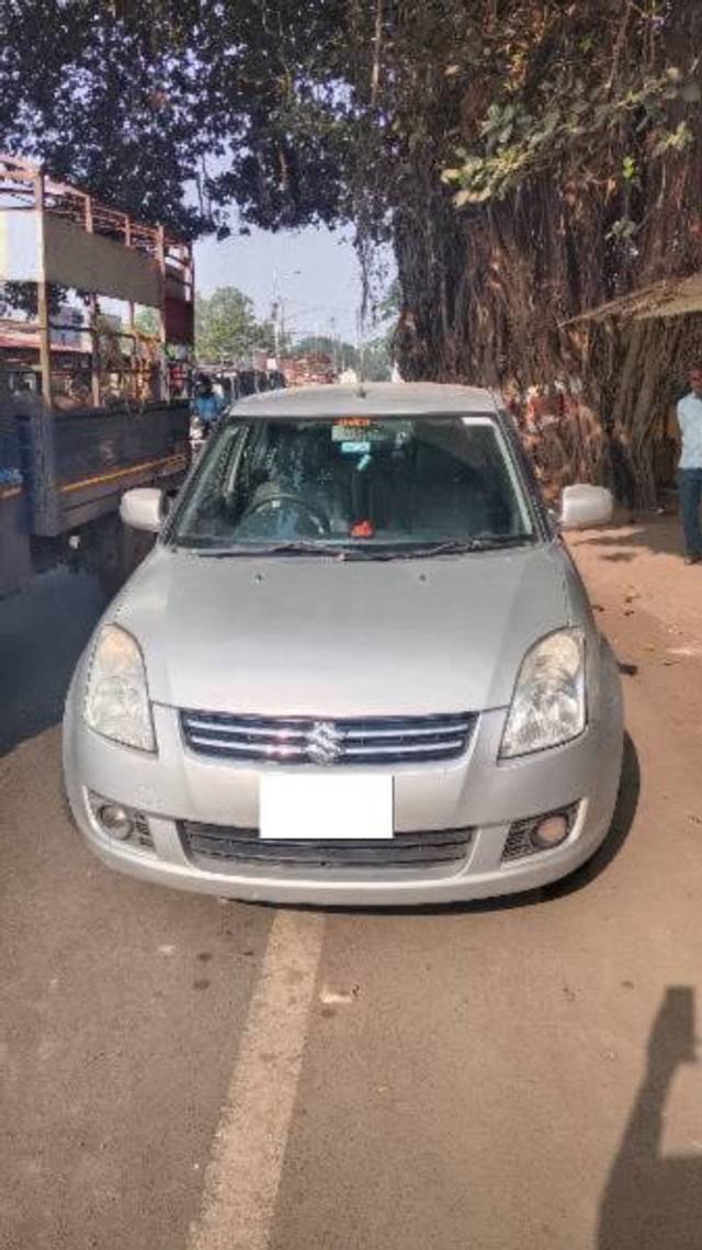 https://images10.gaadi.com/usedcar_image/4282019/original/processed_e21a6c24-cb2c-4e4b-ab31-66bc4f9a2e0e.jpg?imwidth=6402