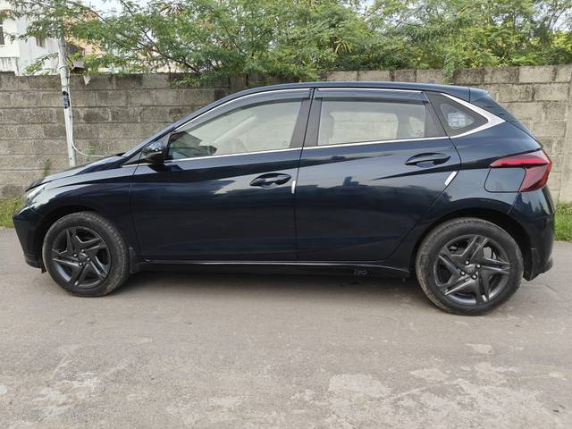 https://images10.gaadi.com/usedcar_image/4282023/original/processed_368af92346e045fd7935062b09db3240.jpg?imwidth=6402