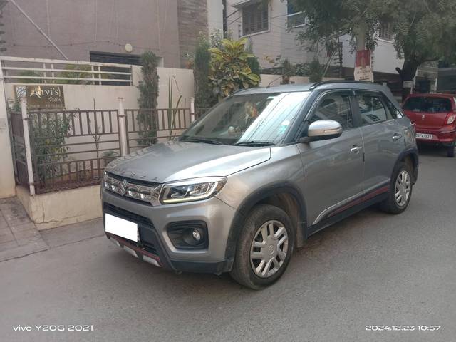 https://images10.gaadi.com/usedcar_image/4282054/original/processed_0184c00eff727cf550ede1b3d894f81b.jpg?imwidth=6400