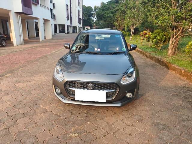 https://images10.gaadi.com/usedcar_image/4282066/original/processed_d2dc21f0-74c1-4b76-9ddb-b87aab075ff4.jpg?imwidth=6400