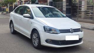 Volkswagen Vento 2013-2015 Volkswagen Vento Magnific 1.6 Highline