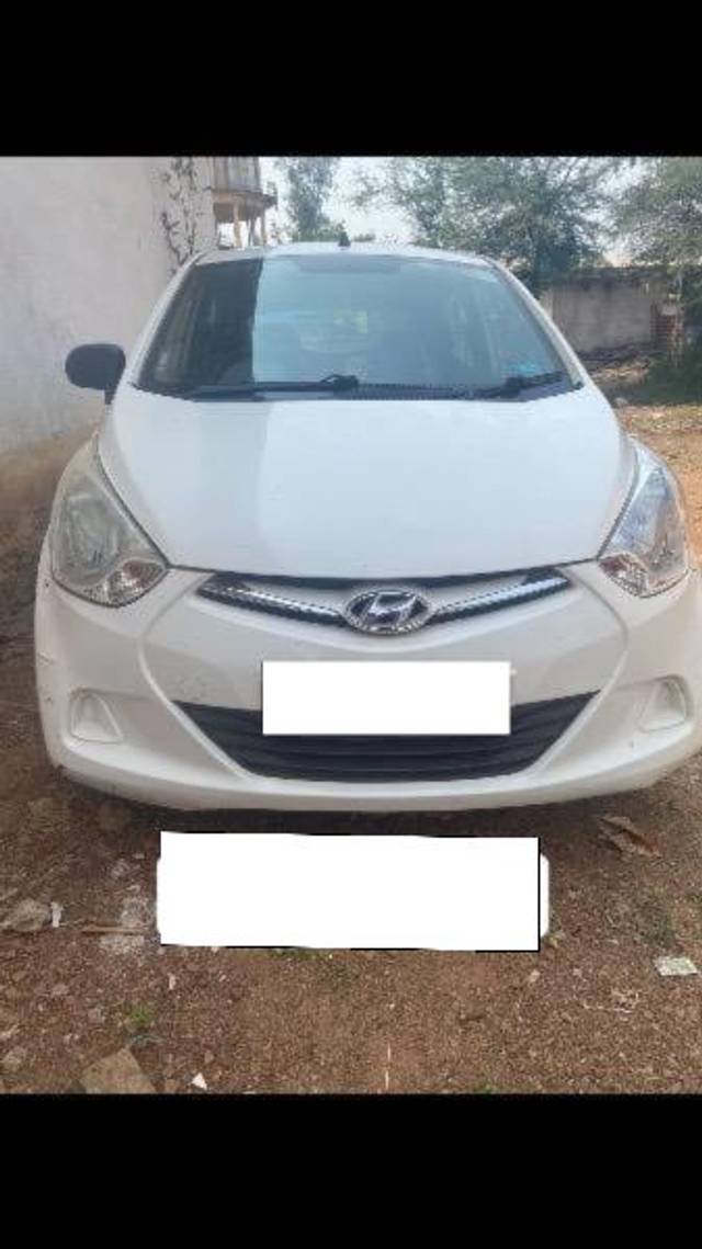 https://images10.gaadi.com/usedcar_image/4282093/original/processed_555c6ce1-cf58-48e0-ba6a-cf5d77ea5223.jpg?imwidth=6400