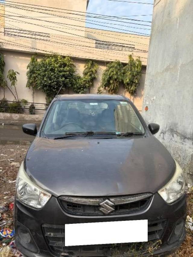 https://images10.gaadi.com/usedcar_image/4282152/original/processed_eccb9a61-1ae6-4532-8f08-a09a9c033a34.jpeg?imwidth=6400