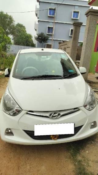 Hyundai EON Hyundai EON Sportz