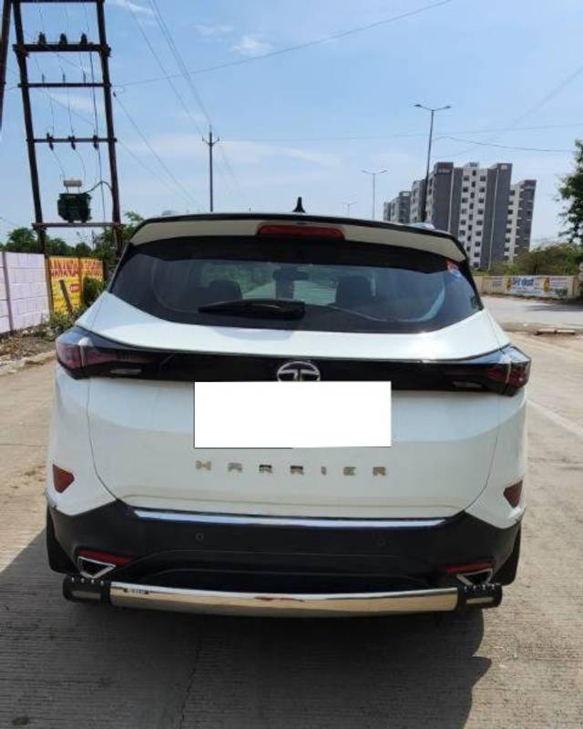 https://images10.gaadi.com/usedcar_image/4282212/original/processed_72eb1c90-06e8-49c0-be03-8eb2301553fe.jpg?imwidth=6401