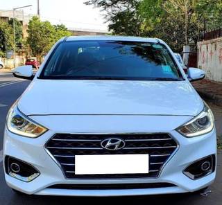 Hyundai Verna 2016-2017 Hyundai Verna 1.6 VTVT AT SX