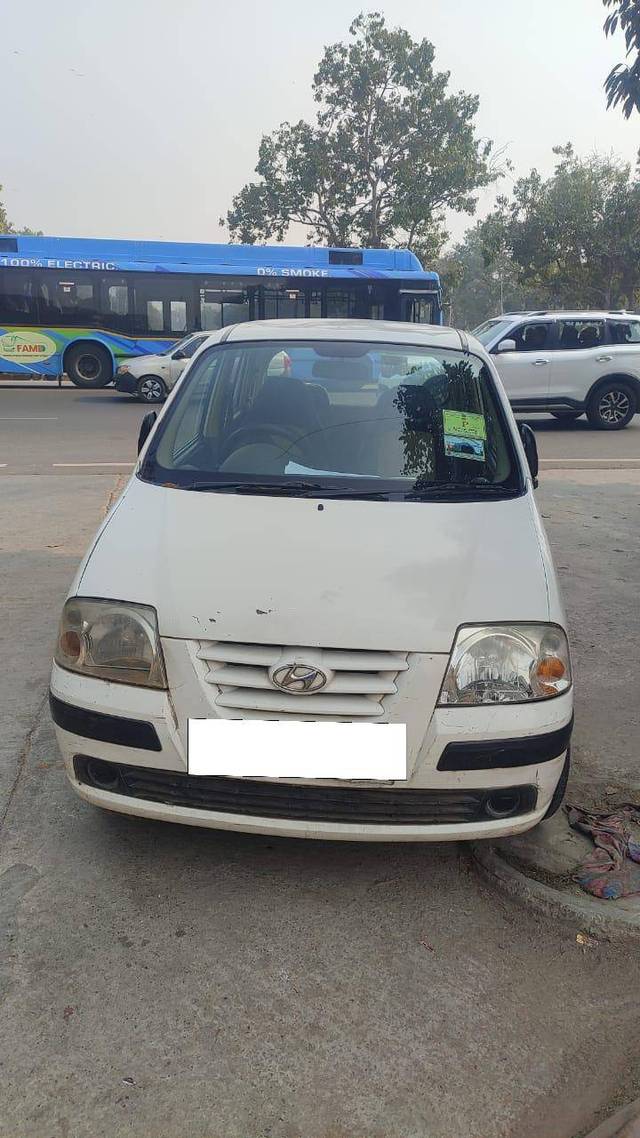 https://images10.gaadi.com/usedcar_image/4282629/original/556d452689356e966c939c961e200e87.jpg?imwidth=6402