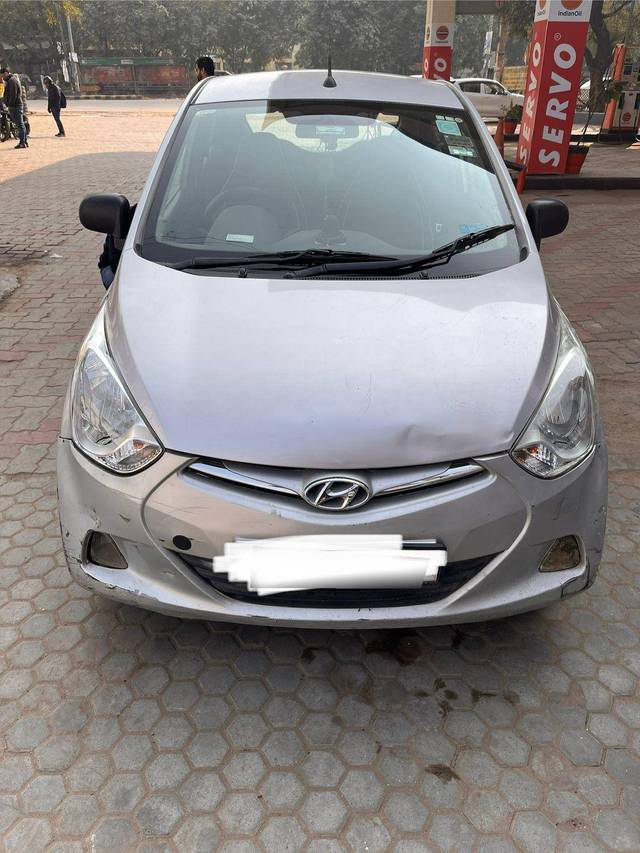 https://images10.gaadi.com/usedcar_image/4282647/original/662e57cb14c219bdd800d730fa657c97.jpg?imwidth=6402