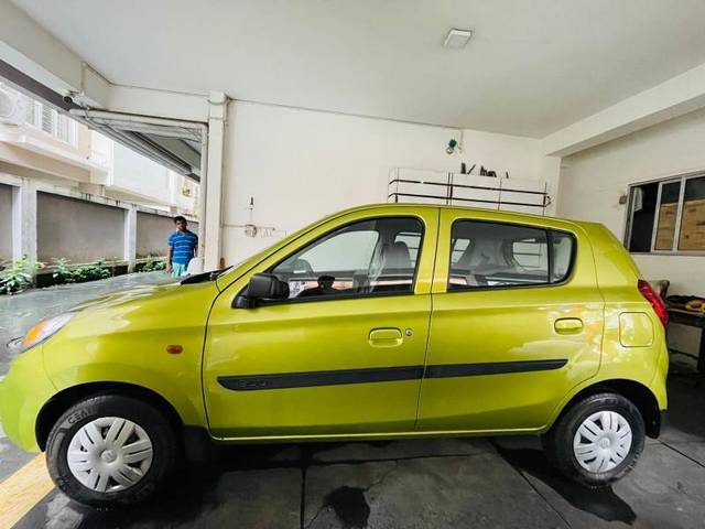 https://images10.gaadi.com/usedcar_image/4282728/original/11239cb30a951fcf4c9a4f9bc3b7e571.jpg?imwidth=6402