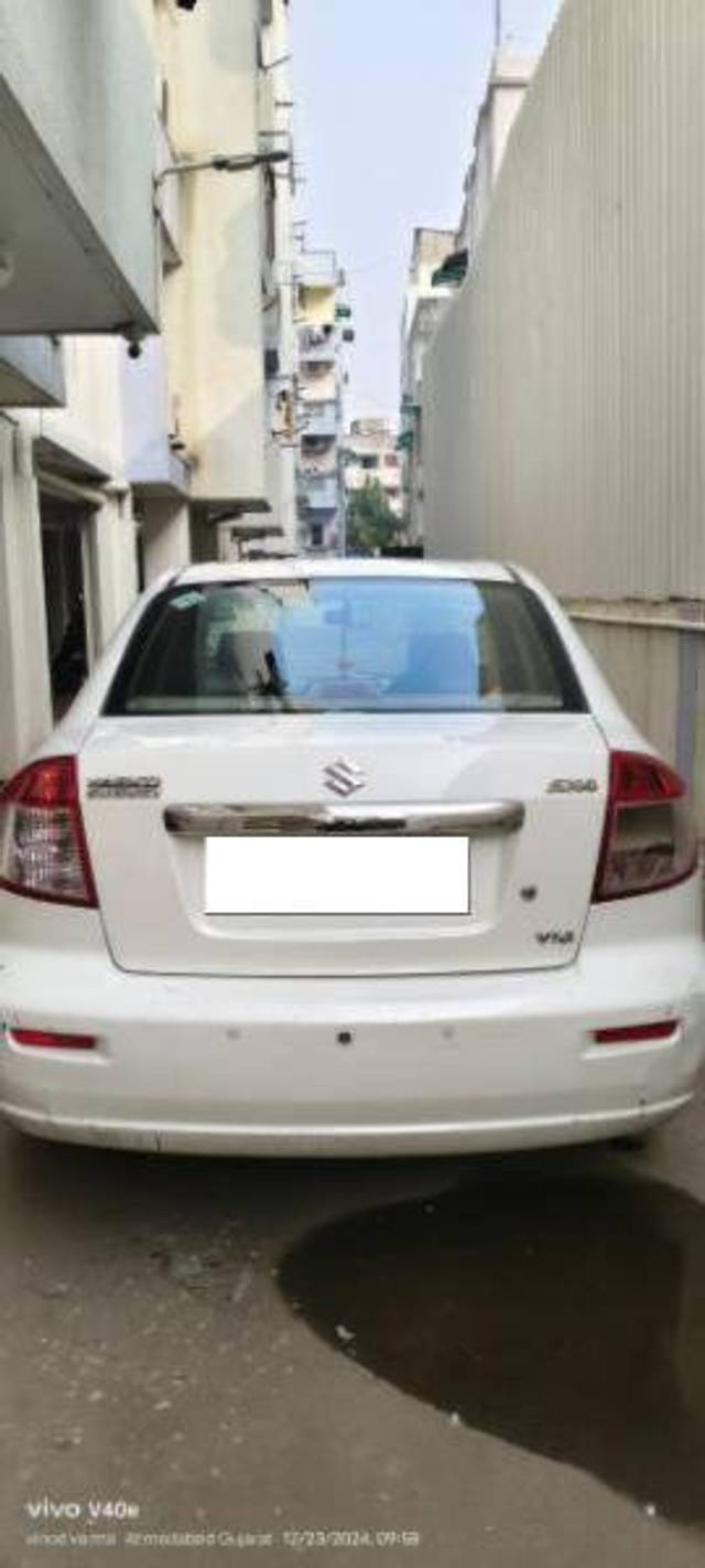 https://images10.gaadi.com/usedcar_image/4282732/original/a8a7e418621620da42de5982b063edf6.jpg?imwidth=6401