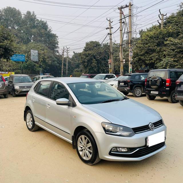 https://images10.gaadi.com/usedcar_image/4282786/original/processed_5d2b7a00730c495a8449aee77eb2651e.jpg?imwidth=6400