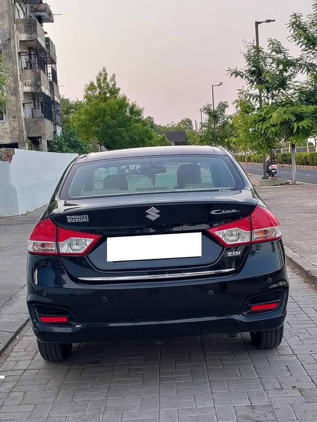 https://images10.gaadi.com/usedcar_image/4282825/original/processed_758244293335facff70a0ac5c7c8ff9f.jpg?imwidth=6402