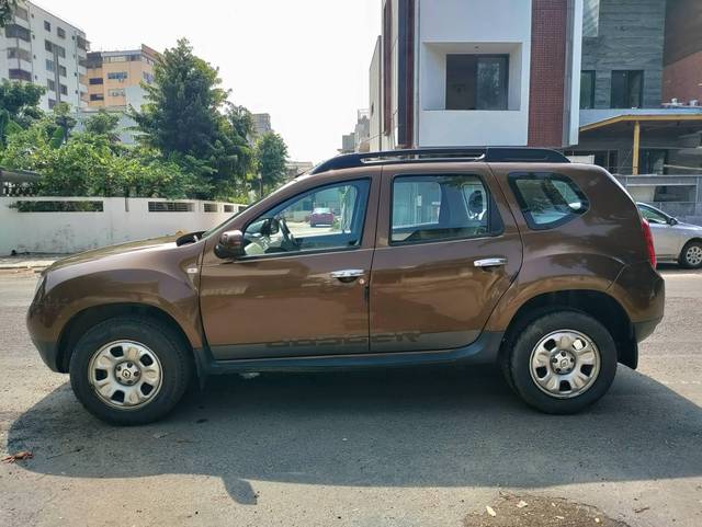 https://images10.gaadi.com/usedcar_image/4282832/original/processed_9e5062330dcea7a5d9ad2fbdf677e16d.jpg?imwidth=6402