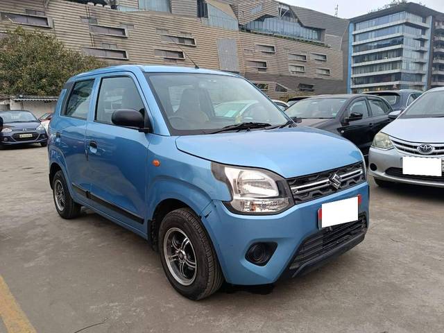 https://images10.gaadi.com/usedcar_image/4282863/original/processed_8870c57d2a8153b0ee738879b8e98a03.jpg?imwidth=6400