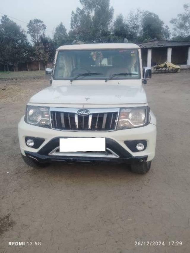 https://images10.gaadi.com/usedcar_image/4282934/original/processed_0e0fe333-f941-4d2f-830b-cadcd0cb6617.jpg?imwidth=6400